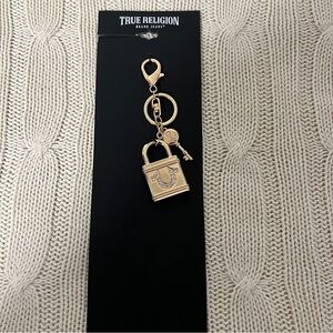 True Religion New Gold Lock and Key Logo Key Chain/Bag Charm Stylish Purse/Tote